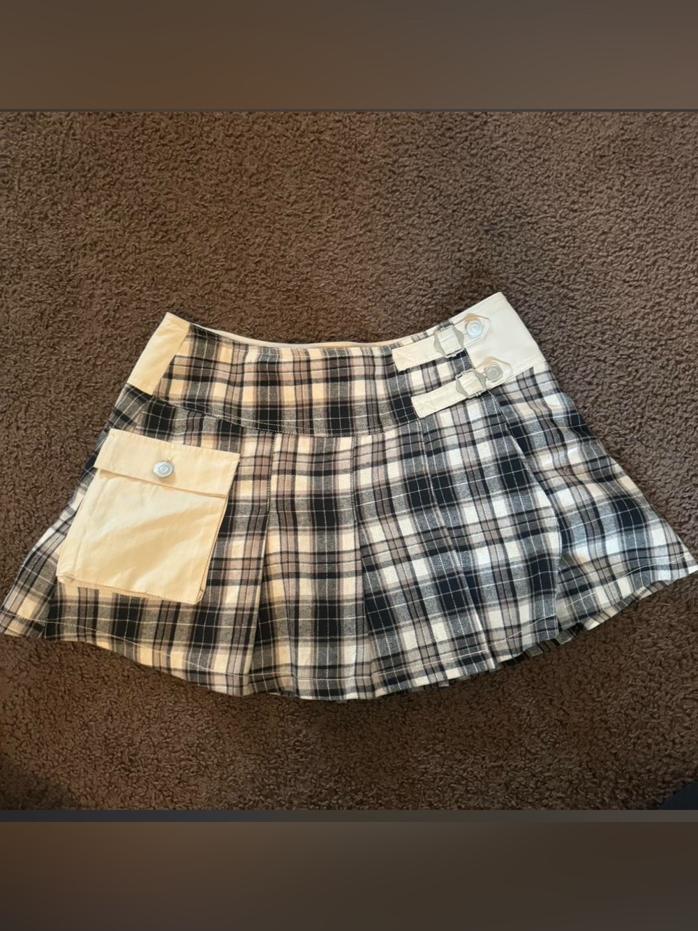 LA Hearts Plaid Pleated Skirt